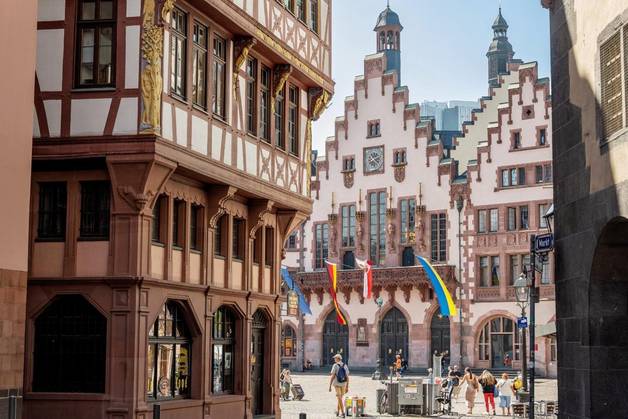 Hotel Kimpton Main Frankfurt By Ihg à Francfort-sur-le-Main Extérieur photo