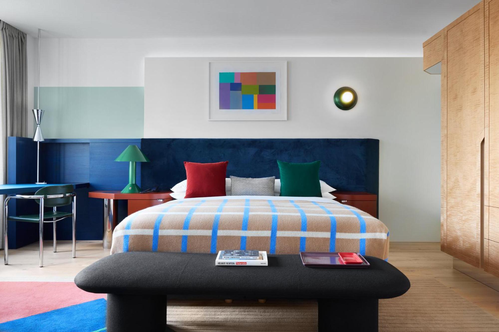 Hotel Kimpton Main Frankfurt By Ihg à Francfort-sur-le-Main Extérieur photo