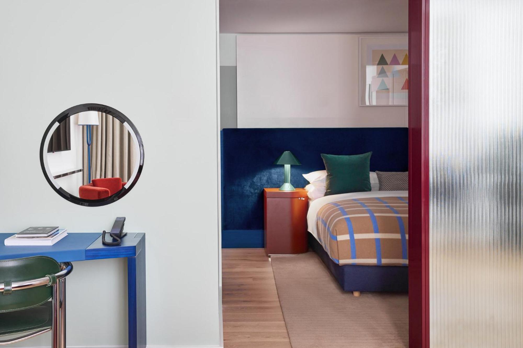 Hotel Kimpton Main Frankfurt By Ihg à Francfort-sur-le-Main Extérieur photo