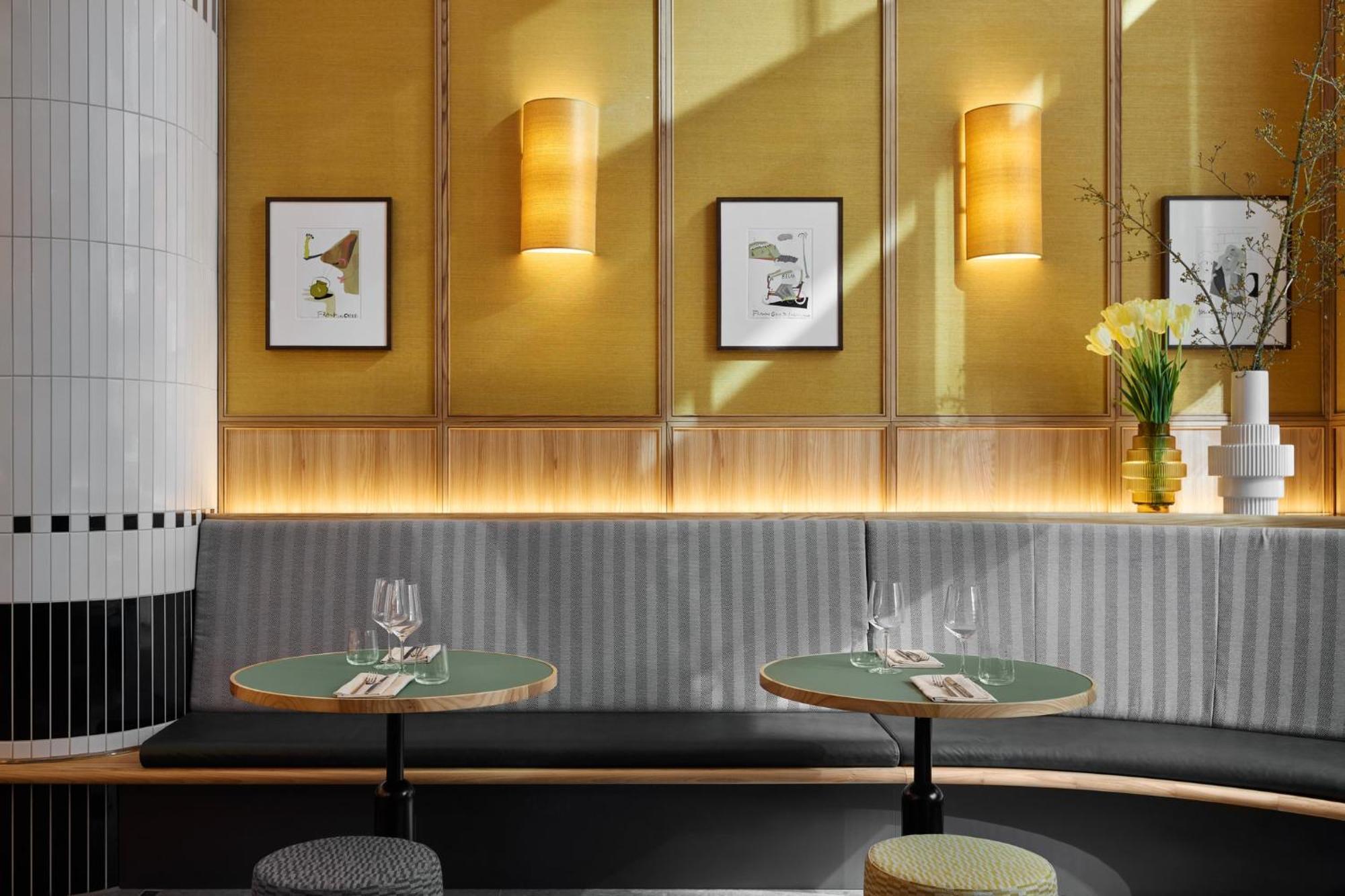 Hotel Kimpton Main Frankfurt By Ihg à Francfort-sur-le-Main Extérieur photo